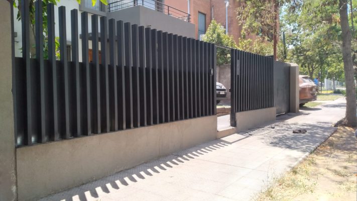 Reja metálica en Providencia